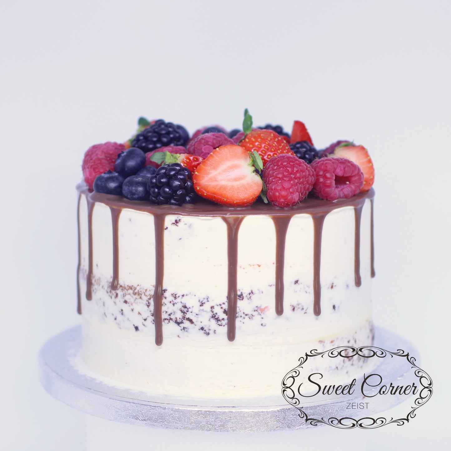 semi naked cake taart driptaart met verse bessen betsellen online zeist driebergen bunnik bilthoven odijk soesterberg bosch en duin den dolder bilthoven de bilt utrecht houten