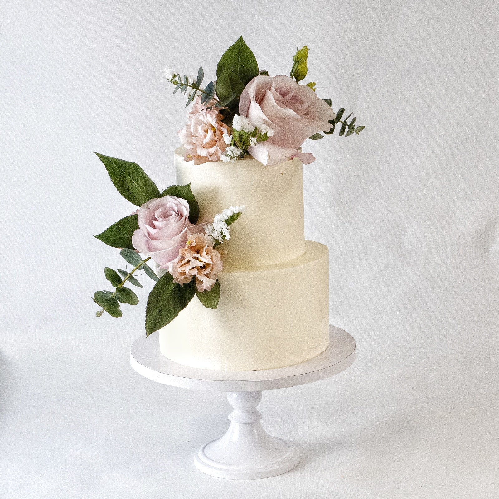 Taart bloemen bruidstaart bestellen bezorgen Zeist bakkerij Utrecht Driebergen verjaardagstaart 
