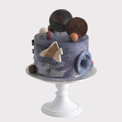 Sterrenstelsel taart met planeten, sterren en kosmisch ontwerp
